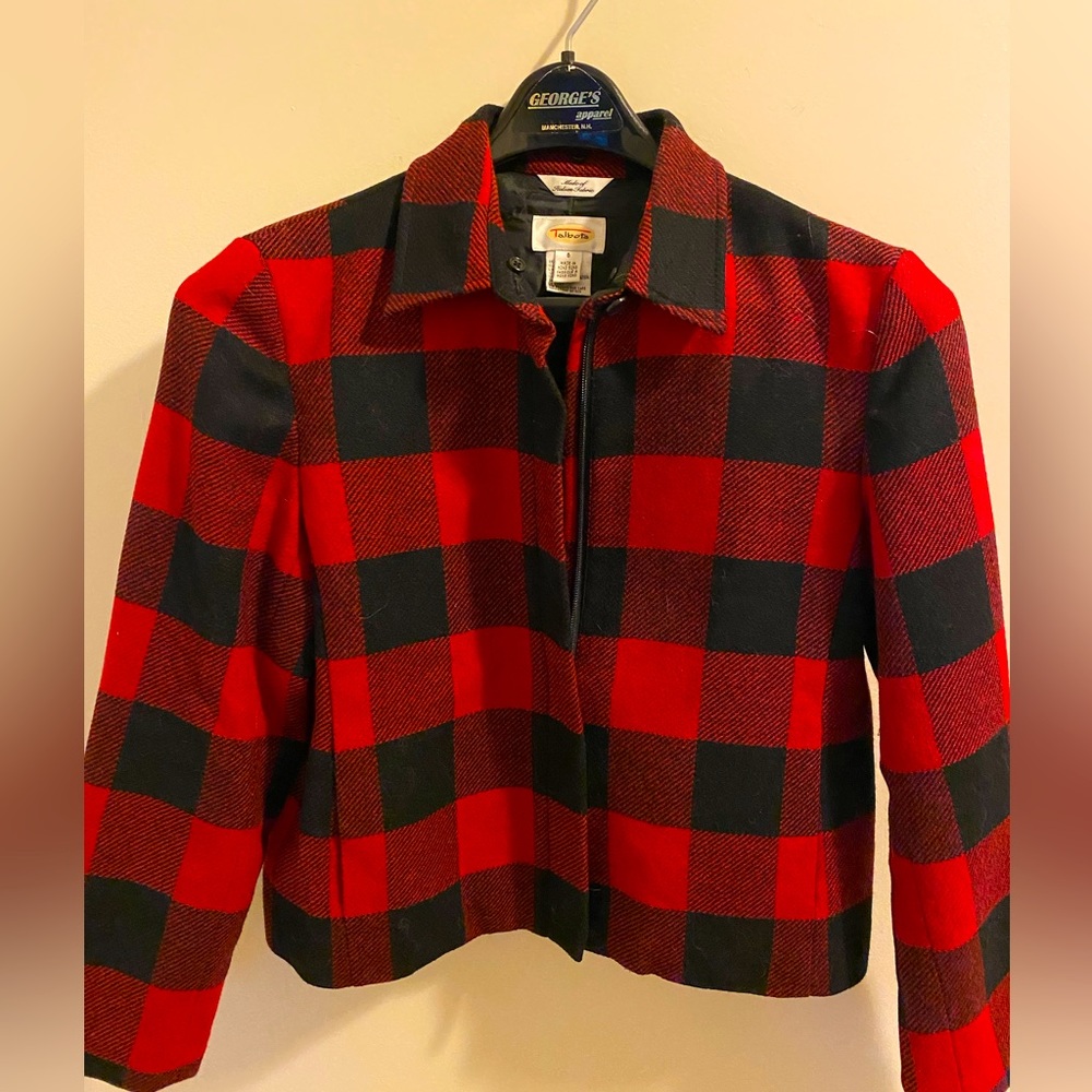 Talbots buffalo plaid wool jacket, black lining, size 6, shorter length EUC